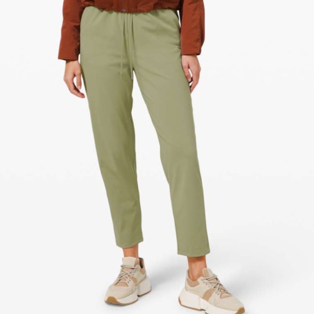 Lululemon Keep Moving Pant 7/8 High-Rise Rosemary Green